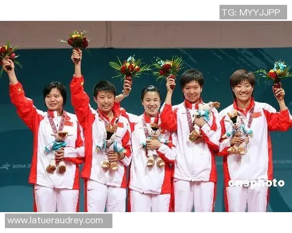 乒乓球热议广州乒乓球队比赛经验与欧冠足球的精彩对比分析